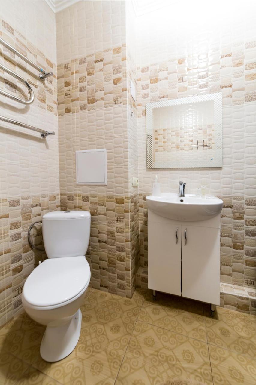 Studio Apartment On Bazhana Kyjev Exteriér fotografie