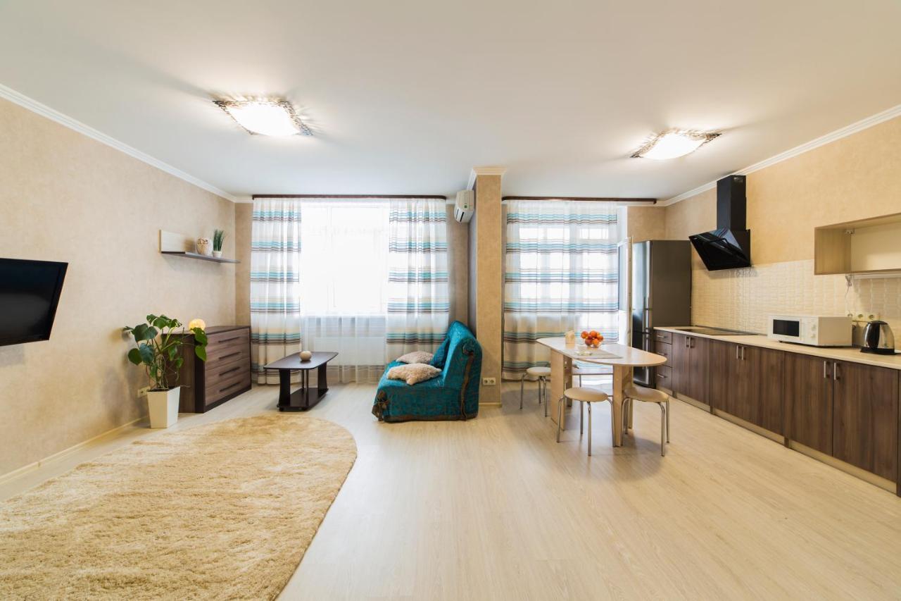 Studio Apartment On Bazhana Kyjev Exteriér fotografie